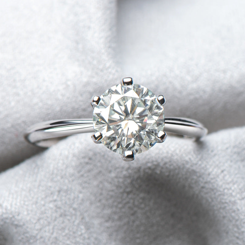 1Ct Classic Round Cut Moissanite Engagement Ring