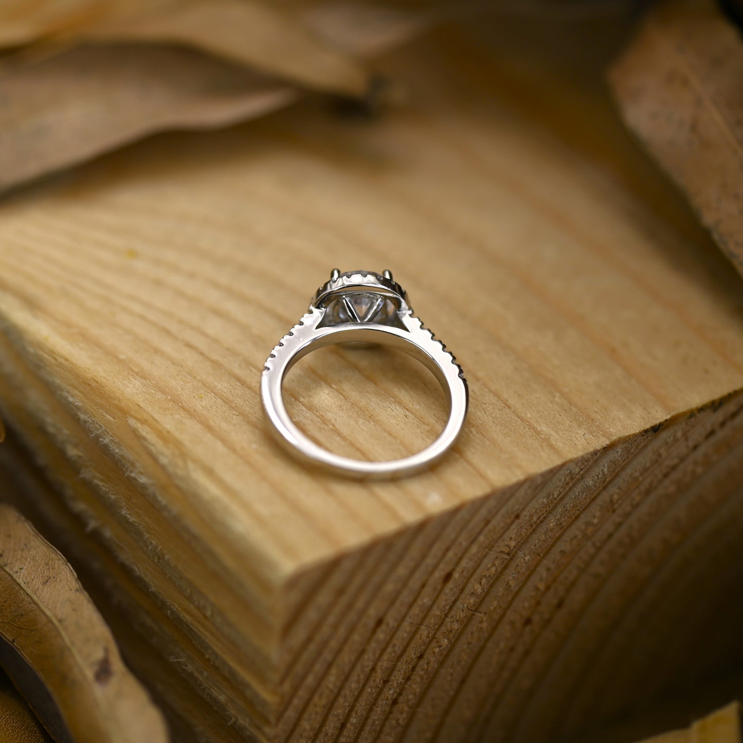 2.25Ct Accented Round Cut Diamond Wedding Ring
