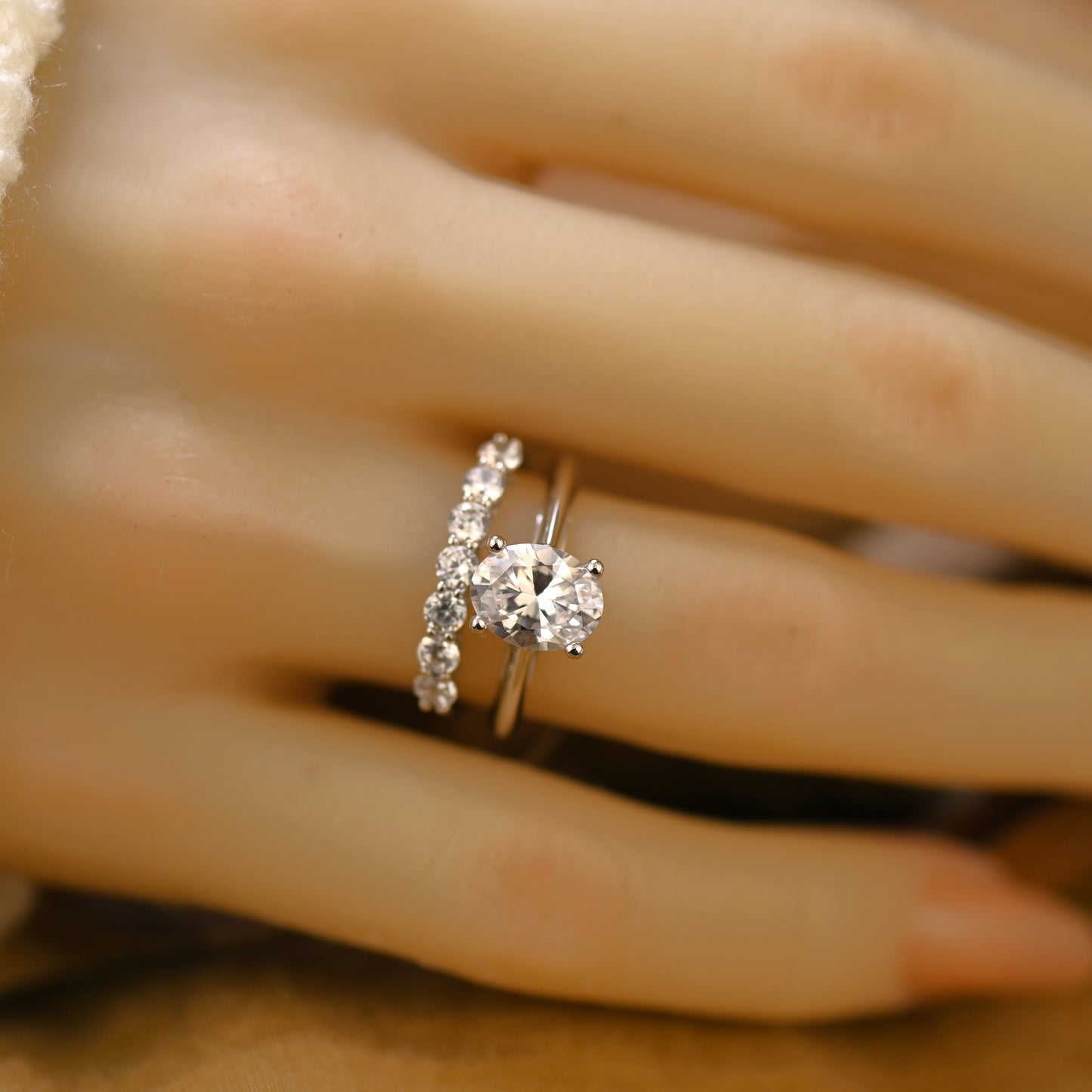 2Ct Classic Oval Cut Crystal Engagement Ring