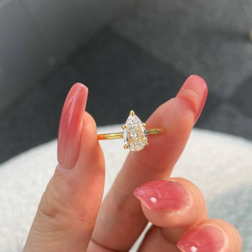 2Ct Minimalist Gold Pear Cut Diamond Wedding Ring