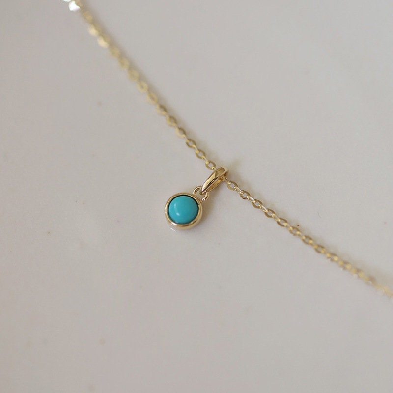 14K Gold Round Blue Turquoise Necklace