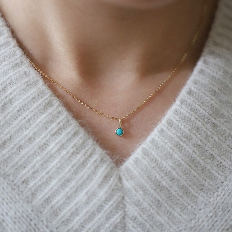 14K Gold Round Blue Turquoise Necklace