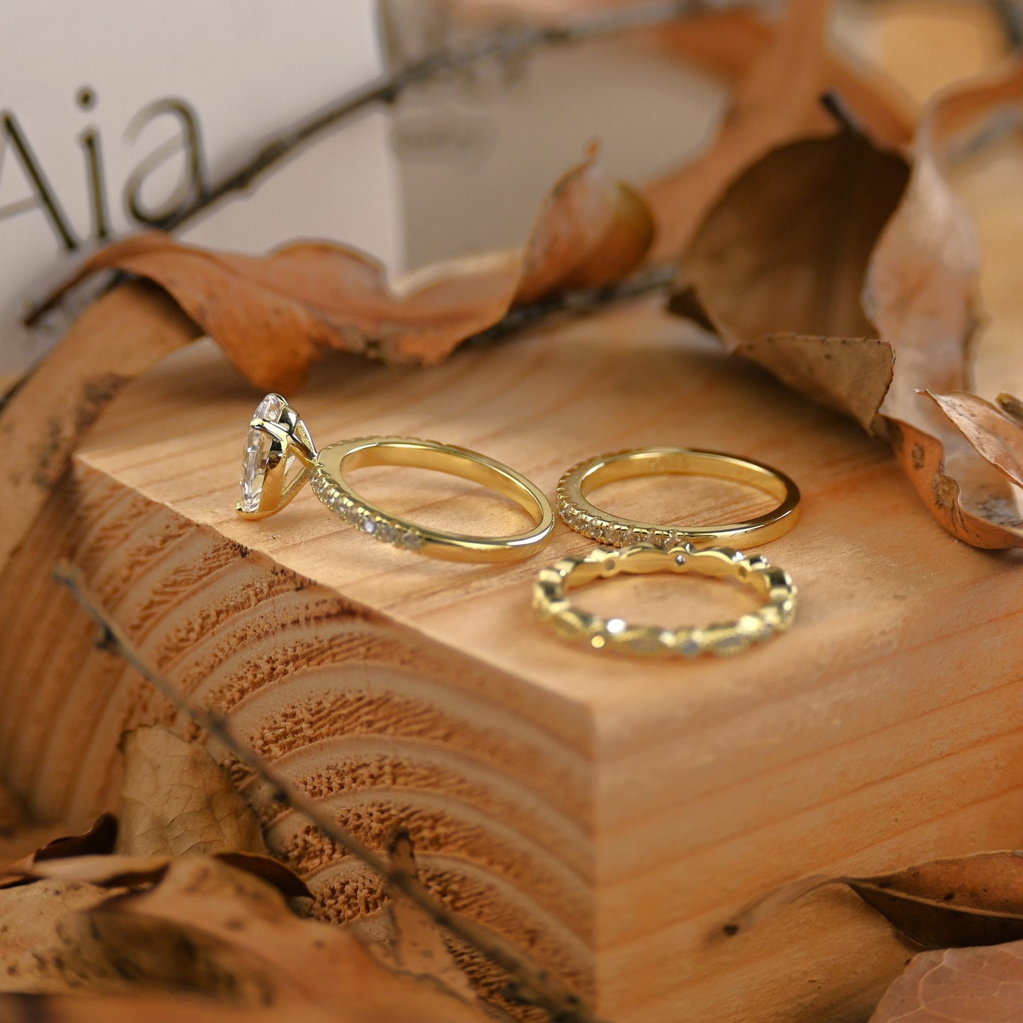 2.25Ct Pear Cut Gold Diamond Wedding Ring Set