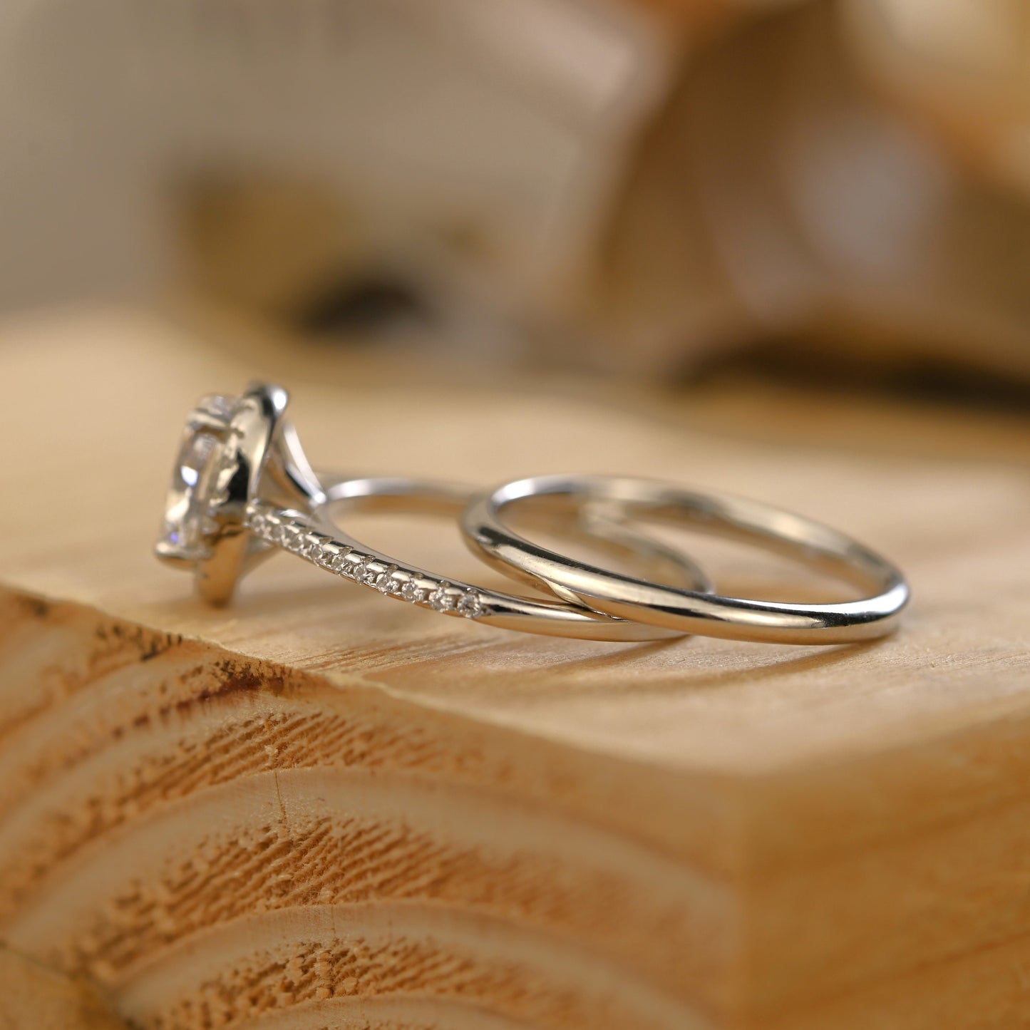 1.25Ct Silver Oval Cut Diamond Wedding Ring Set